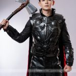trang phục thần sấm thor 1