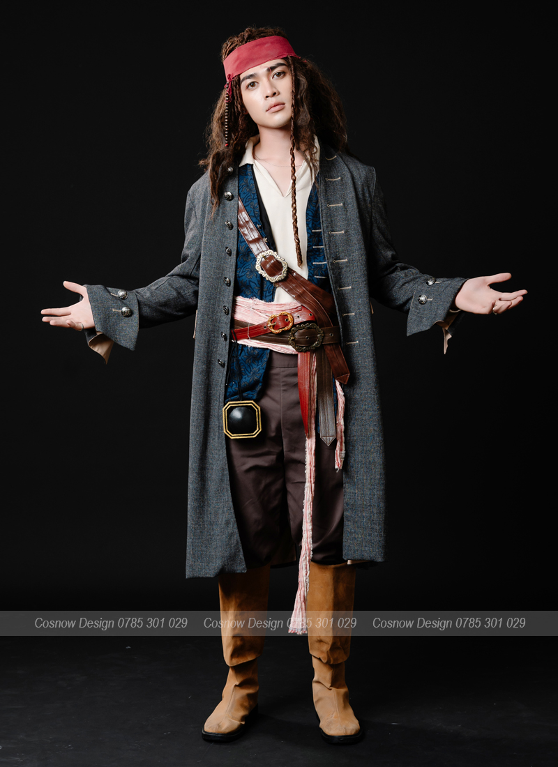 trang phục thuyền trưởng jack sparrow 4