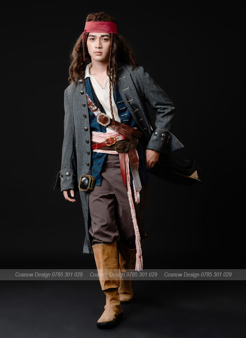 trang phục thuyền trưởng jack sparrow 6